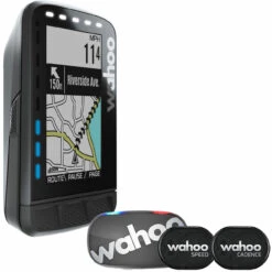 Wahoo Fitness Wahoo Elemnt Roam Bundle - Set Aus GPS-Fahrradcomputer + Tickr 2 Stealth Herzfrequenzmesser + RPM Sp