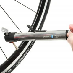 Airace IWindpro V1 MTB Bluetooth-Minimpumpe Mit Digitaler App-Anzeige Bis 5,5 Bar (80 PSI) -Komponenten Store 59203543 06XlfByufSigSh4 1280x1280