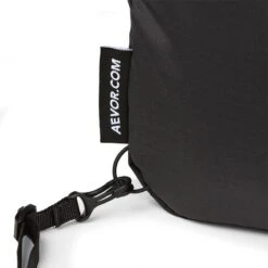 AEVOR Sacoche Bag Ripstop Black - Umhängetasche 4 L Mit Anti-Twist-Gurt Schwarz -Komponenten Store 68922090 06LgXqCgMdz53pC 1280x1280