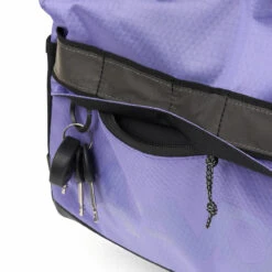 AEVOR Triple Bike Bag Proof Purple Lenkertasche - Auch Als Messenger Und Sling 15 L - Violett -Komponenten Store 68923260 04 1280x1280