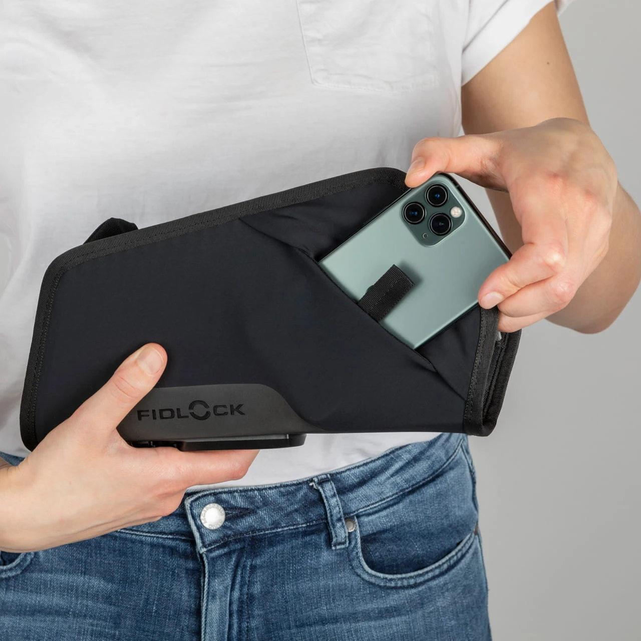 Fidlock Twist Essential Bag L + Bike Base Black 6 Fidlock Twist Essential Bag L + Bike Base Black – Bild 6