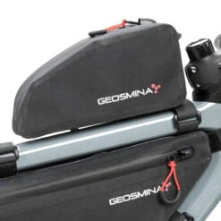 Geosmina Small Top Tube Bag Bolt-On - 0,5 Liter Oberrohrtasche Mit Schraubbefestigung -Komponenten Store 68924591 06pQG7Pd5Ur3SC6 1280x1280